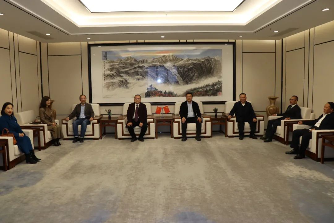 1700706057167449.jpeg 640 (1).jpg