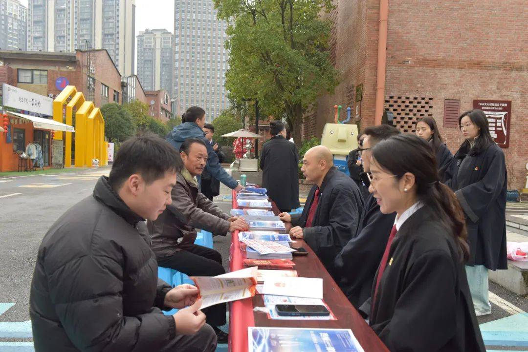 1701659525838569.jpeg 640 (1)(1).jpg