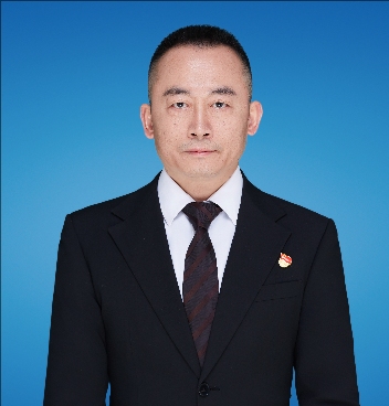 1751012801910368.jpeg 裁剪旋转.jpeg